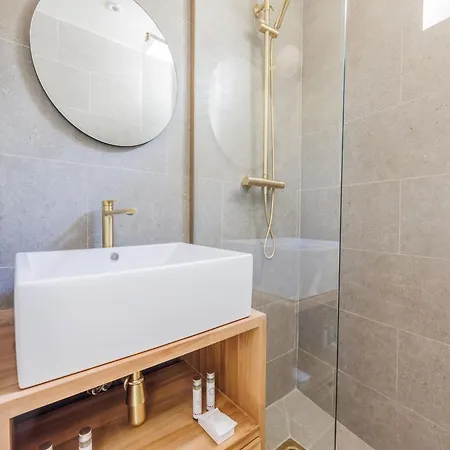 Charming - 2 Bdr 4p -st Germain Des Pres Париж